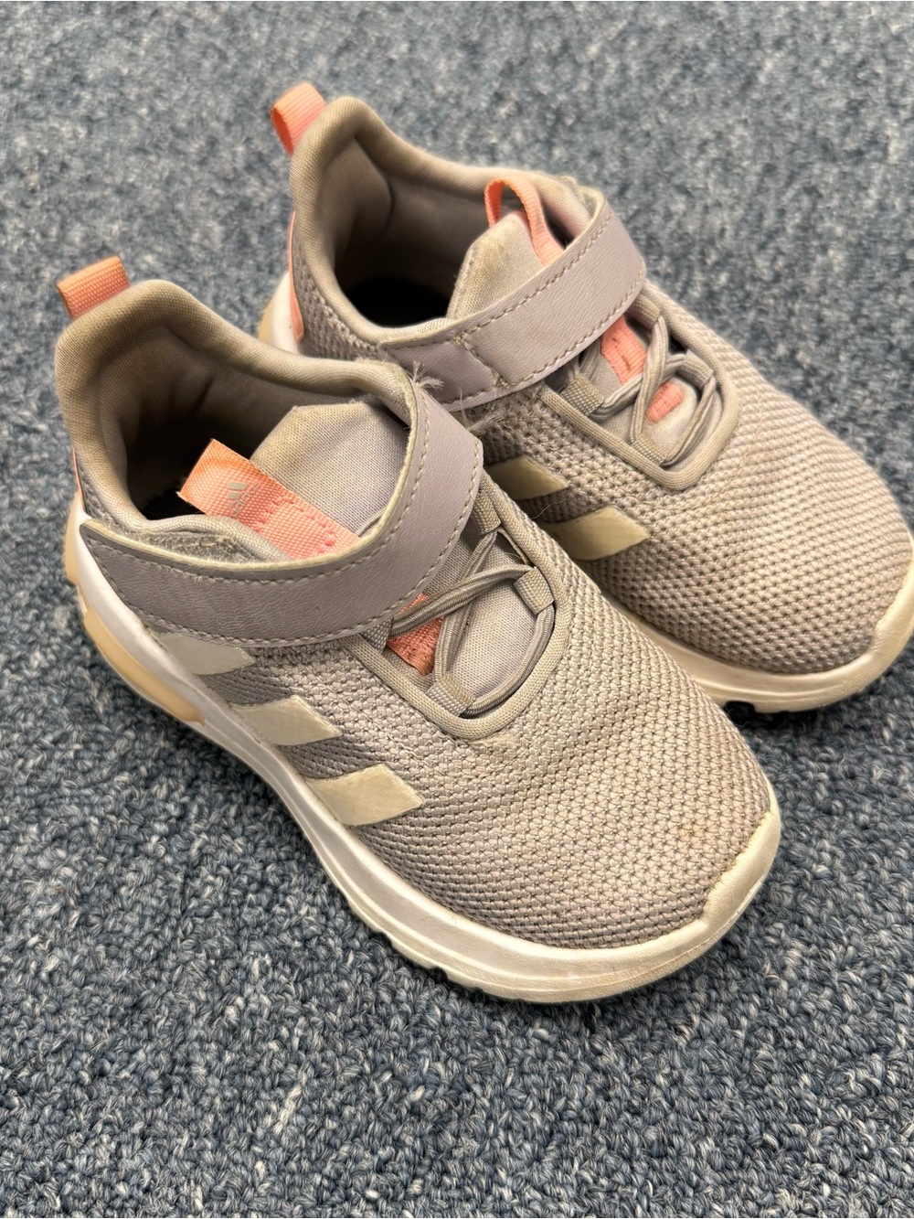 Adidas Toddler Girls Sneakers Velcro Strap Size 7